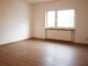 Eigennutzen oder attraktive Kapitalanlage! Renoviertes Aptmnt. m. TL-Bad, Keller u. PKW-Stellplatz - Wohnbereich