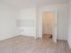 Praktisches Apartment! Neu saniert, top angebunden u. barrierefrei im 1.OG mit Balkon, Keller u. TG - Wohnraum