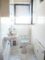 Vor Einzug neu saniertes Badezimmer und WC! Große 3.OG Whng. mit Balkon, Keller u. Garage - WC