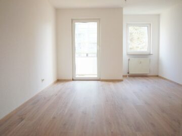 Praktisches Apartment! Neu saniert, top angebunden u. barrierefrei im 1.OG mit Balkon, Keller u. TG 76726 Germersheim, Etagenwohnung